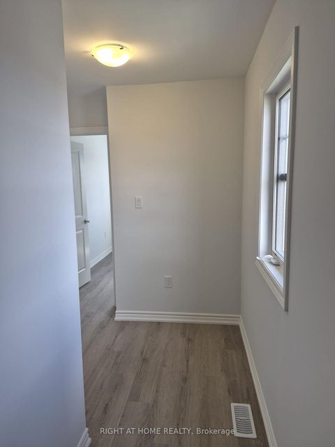 Photo 10 at 17 Ravenscraig Place, Cookstown, Innisfil