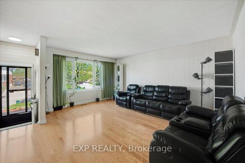 Photo 6 at 376 Surrey Drive, Eastdale, Oshawa