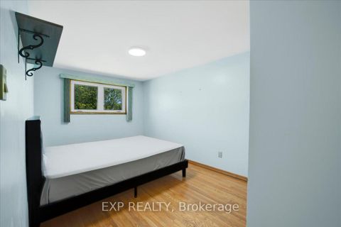 Photo 20 at 376 Surrey Drive, Eastdale, Oshawa