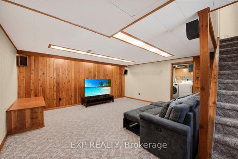 Photo 25 at 376 Surrey Drive, Eastdale, Oshawa