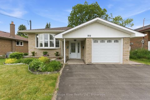 Photo 0 at 910 Crocus Crescent, Downtown Whitby, Whitby