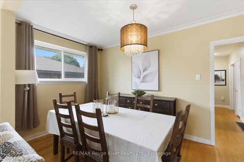 Photo 6 at 910 Crocus Crescent, Downtown Whitby, Whitby