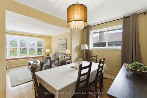 Photo 7 at 910 Crocus Crescent, Downtown Whitby, Whitby