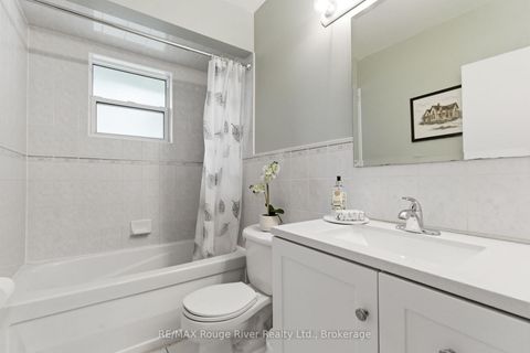 Photo 20 at 910 Crocus Crescent, Downtown Whitby, Whitby