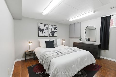 Photo 23 at 910 Crocus Crescent, Downtown Whitby, Whitby