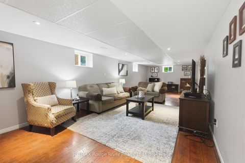 Photo 25 at 910 Crocus Crescent, Downtown Whitby, Whitby