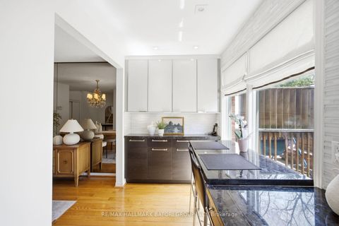 Photo 10 at 547 Merton Street, Mount Pleasant East, Toronto