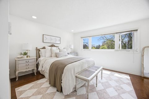 Photo 15 at 547 Merton Street, Mount Pleasant East, Toronto