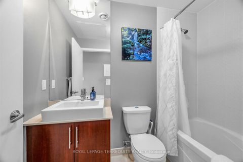 Photo 5 at 3111 - 55 Bremner Boulevard, Waterfront Communities C1, Toronto