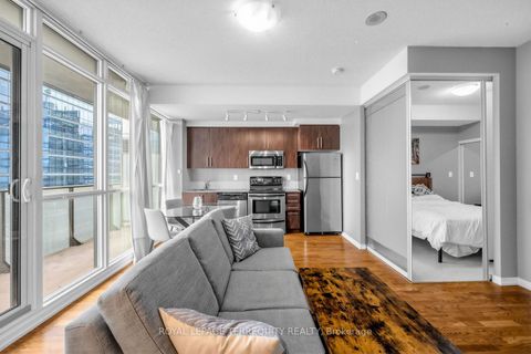 Photo 16 at 3111 - 55 Bremner Boulevard, Waterfront Communities C1, Toronto
