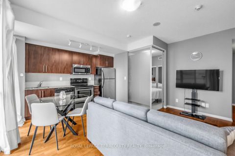 Photo 19 at 3111 - 55 Bremner Boulevard, Waterfront Communities C1, Toronto