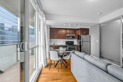 Photo 20 at 3111 - 55 Bremner Boulevard, Waterfront Communities C1, Toronto