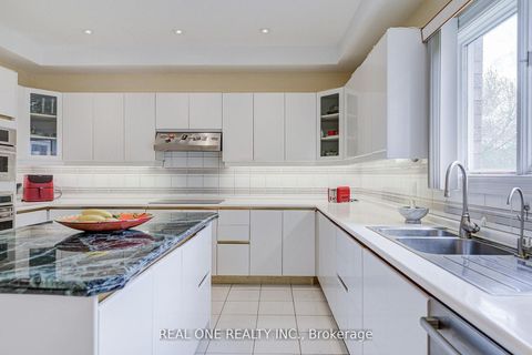 Photo 9 at 261 Mckee Avenue, Willowdale East, Toronto