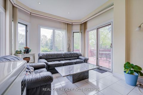 Photo 11 at 261 Mckee Avenue, Willowdale East, Toronto