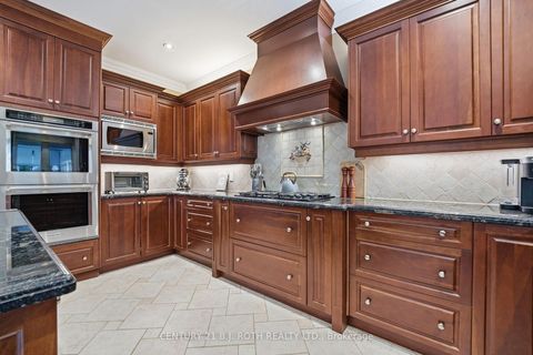 Photo 19 at 20 Creston Road, Glen Park, Toronto