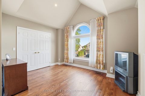 Photo 31 at 20 Creston Road, Glen Park, Toronto