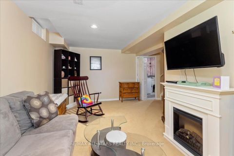 Photo 19 at 66 Kyle Crescent, Keswick North, Georgina