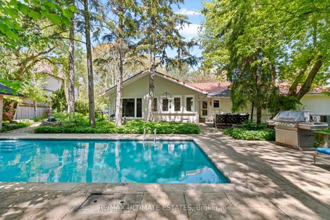 Photo 22 at 41 Thornridge Drive, Yorkhill, Vaughan