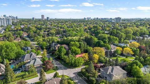 Photo 44 at 41 Thornridge Drive, Yorkhill, Vaughan