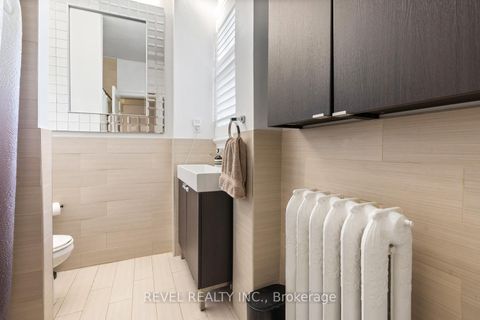 Photo 14 at 29 Shannon Street, Bellwoods, Toronto