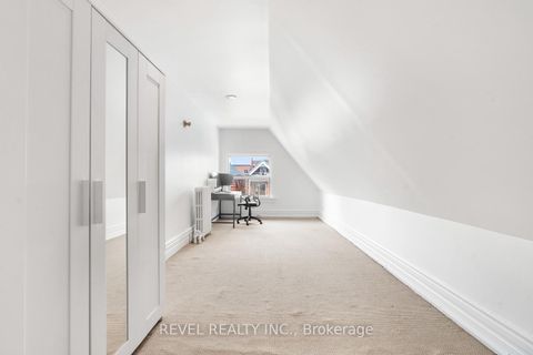 Photo 31 at 29 Shannon Street, Bellwoods, Toronto