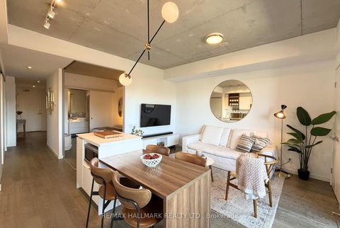 Photo 1 at 313 - 383 Sorauren Avenue, Roncesvalles, Toronto