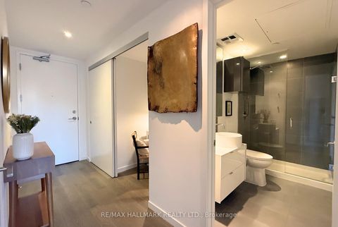 Photo 11 at 313 - 383 Sorauren Avenue, Roncesvalles, Toronto