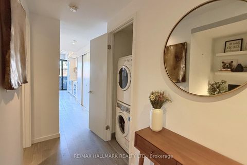 Photo 14 at 313 - 383 Sorauren Avenue, Roncesvalles, Toronto