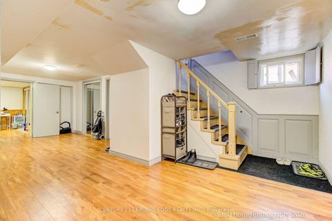 Photo 2 at 4 Blacksmith Crescent, Black Creek, Toronto