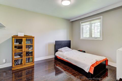Photo 12 at 4 Blacksmith Crescent, Black Creek, Toronto
