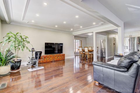 Photo 17 at 4 Blacksmith Crescent, Black Creek, Toronto