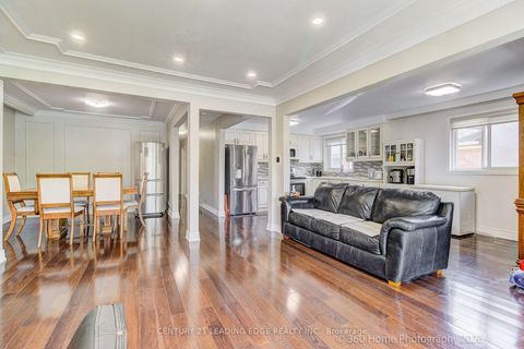 Photo 21 at 4 Blacksmith Crescent, Black Creek, Toronto