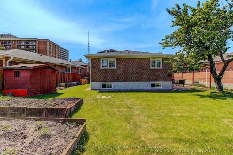 Photo 22 at 4 Blacksmith Crescent, Black Creek, Toronto