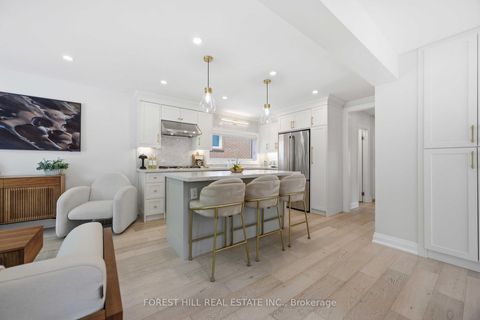 Photo 7 at 9 Marilyn Crescent, Parkview, Toronto