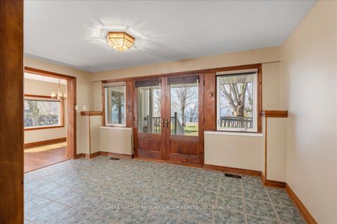 Photo 16 at 181 Lake Drive N, Historic Lakeshore Communities, Georgina