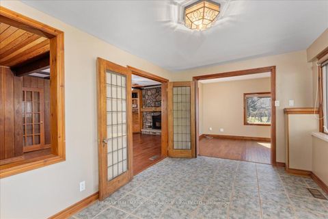 Photo 18 at 181 Lake Drive N, Historic Lakeshore Communities, Georgina