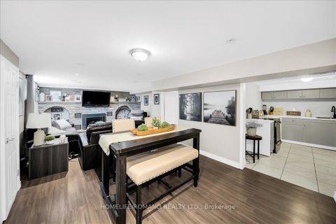 Photo 21 at 5 Cuffley Crescent S, CFB, Toronto