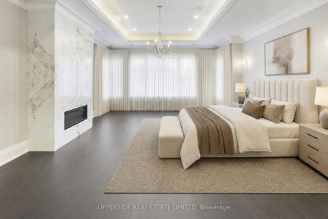Photo 13 at 28 Thornridge Drive, Yorkhill, Vaughan