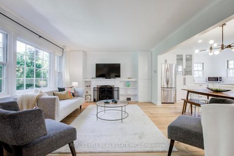 Photo 4 at 10 Highcliff Crescent, Cliffcrest, Toronto