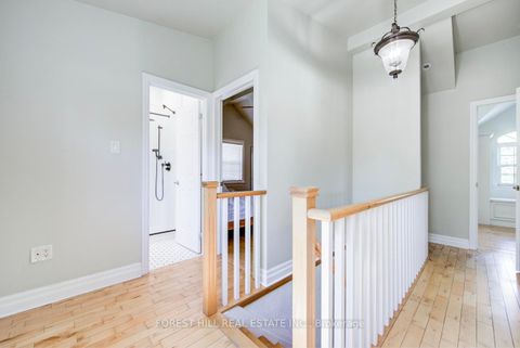 Photo 18 at 10 Highcliff Crescent, Cliffcrest, Toronto