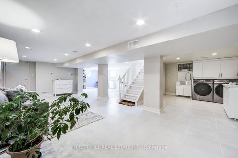Photo 32 at 10 Highcliff Crescent, Cliffcrest, Toronto