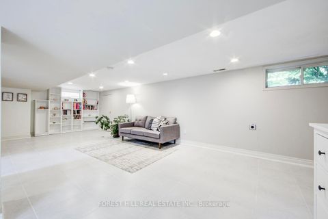 Photo 34 at 10 Highcliff Crescent, Cliffcrest, Toronto