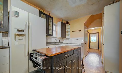 Photo 6 at 283 Willard Avenue, Bloor West Village, Toronto