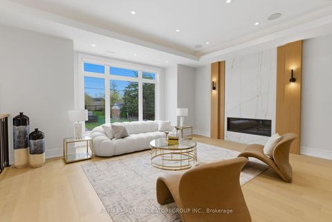 Photo 1 at 68 Lynnhaven Road, Lawrence, Toronto