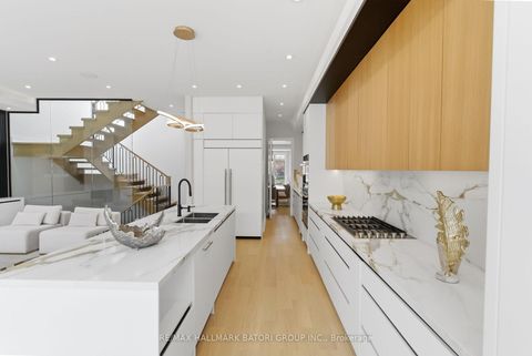 Photo 13 at 68 Lynnhaven Road, Lawrence, Toronto