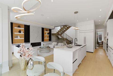 Photo 19 at 68 Lynnhaven Road, Lawrence, Toronto