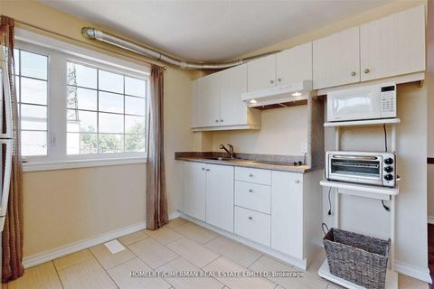 Photo 20 at 61 Scarlett Road, Smythe, Toronto