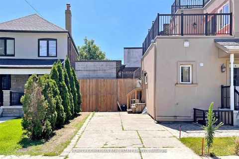 Photo 30 at 61 Scarlett Road, Smythe, Toronto