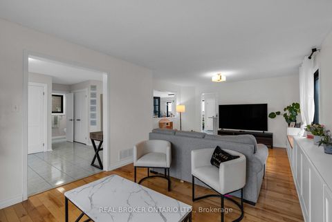 Photo 6 at 32 Black Willow Drive, Holly, Barrie