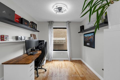 Photo 7 at 32 Black Willow Drive, Holly, Barrie